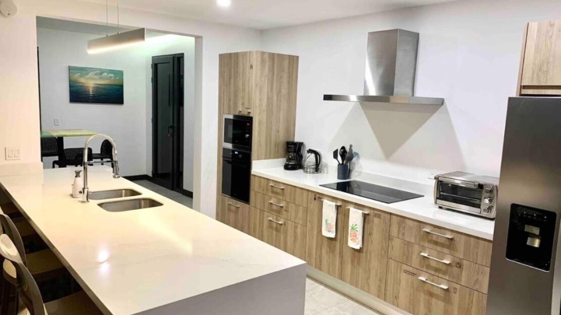 hermosa-beach-real-estate-luxury-home-3-1110×623-1