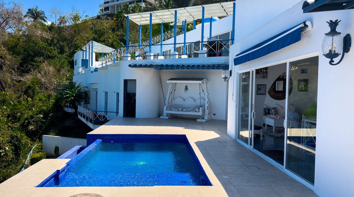 Casa Serena Stunning Ocean View Villa in Punta Leona Beach