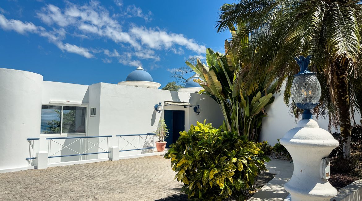 Casa Serena Stunning Ocean View Villa in Punta Leona Beach