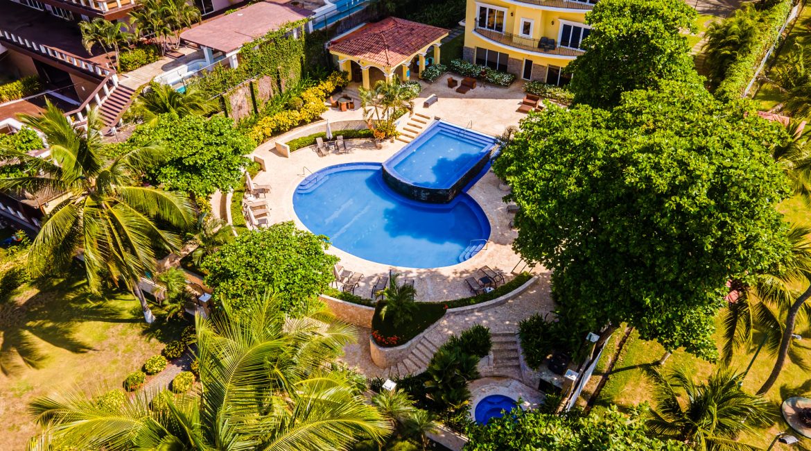 Elegant Oceanfront Living Condo at Acqua Residences Jaco
