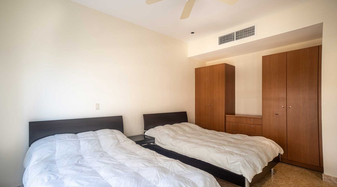 Elegant Oceanfront Living Condo at Acqua Residences Jaco