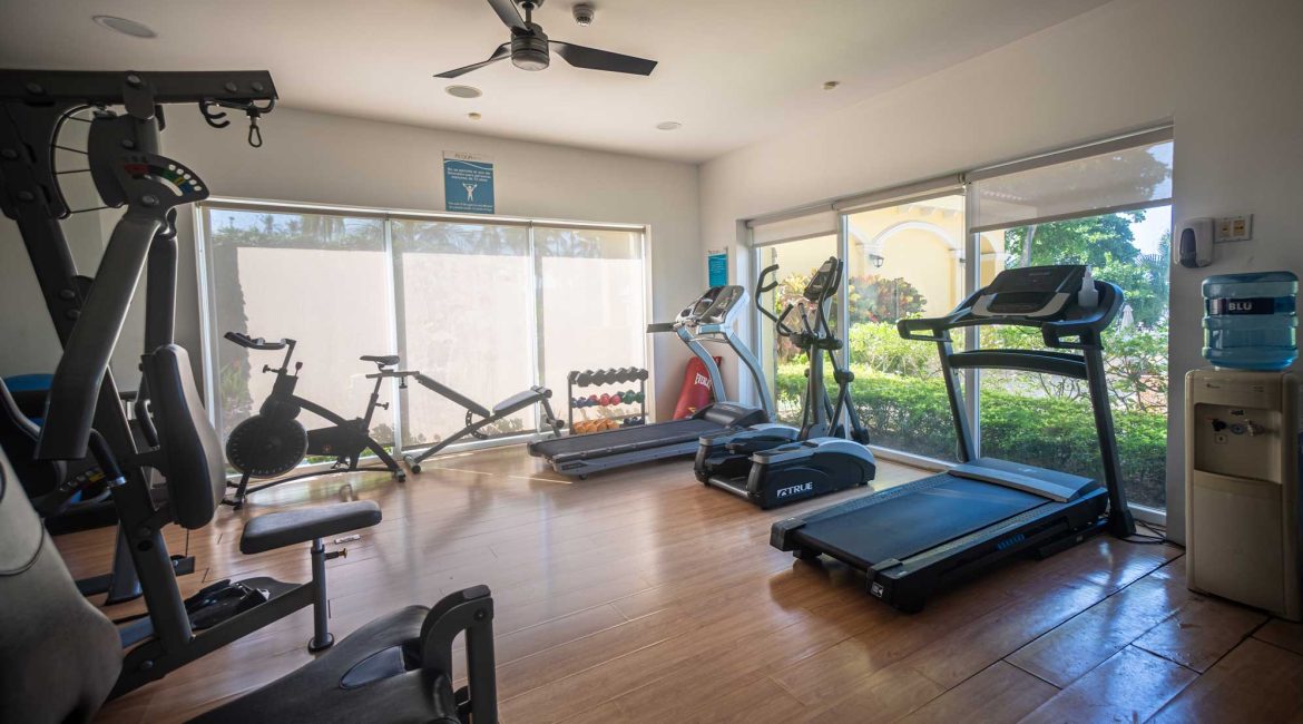 Elegant Oceanfront Living Condo at Acqua Residences Jaco