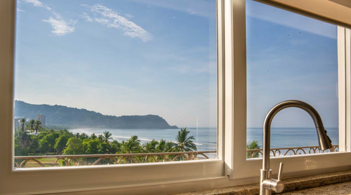 Elegant Oceanfront Living Condo at Acqua Residences Jaco