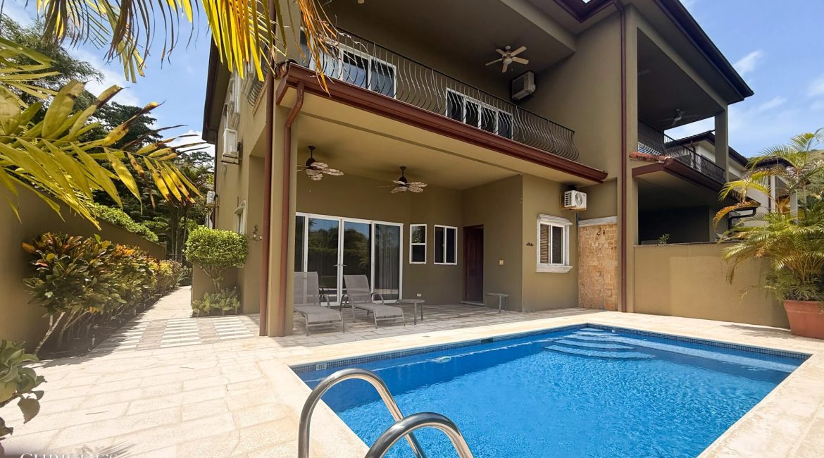 Las Lomas 46 Townhouse with Private Pool