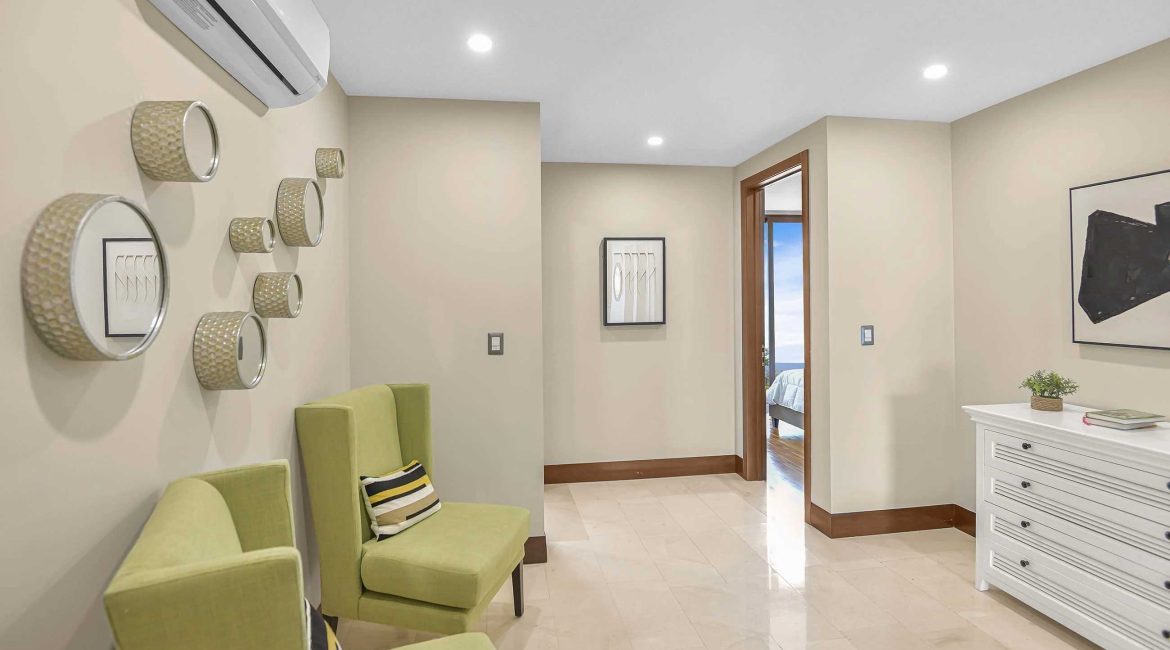 Ocean View Condos for Sale in Faro Escondido 2, Central Pacific