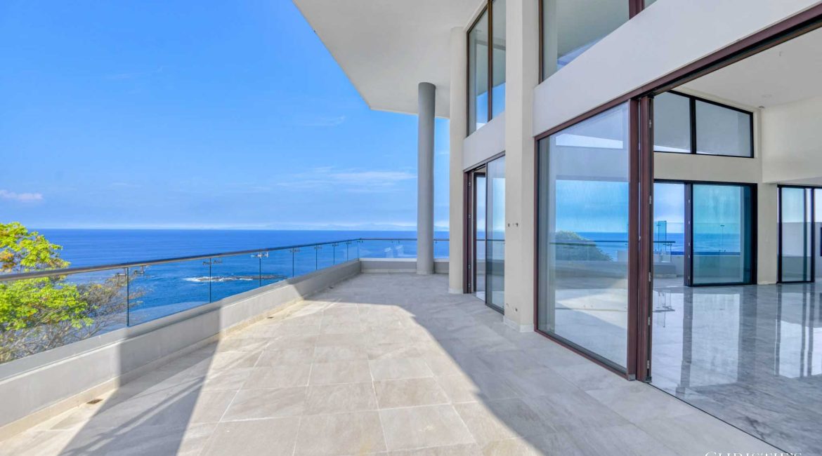 Luxury Double Pool Penthouse Residence – Faro Escondido