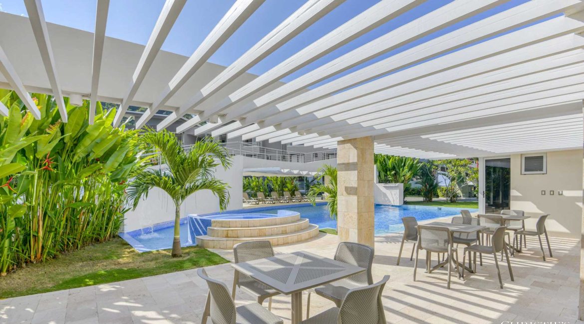 Luxury Double Pool Penthouse Residence – Faro Escondido
