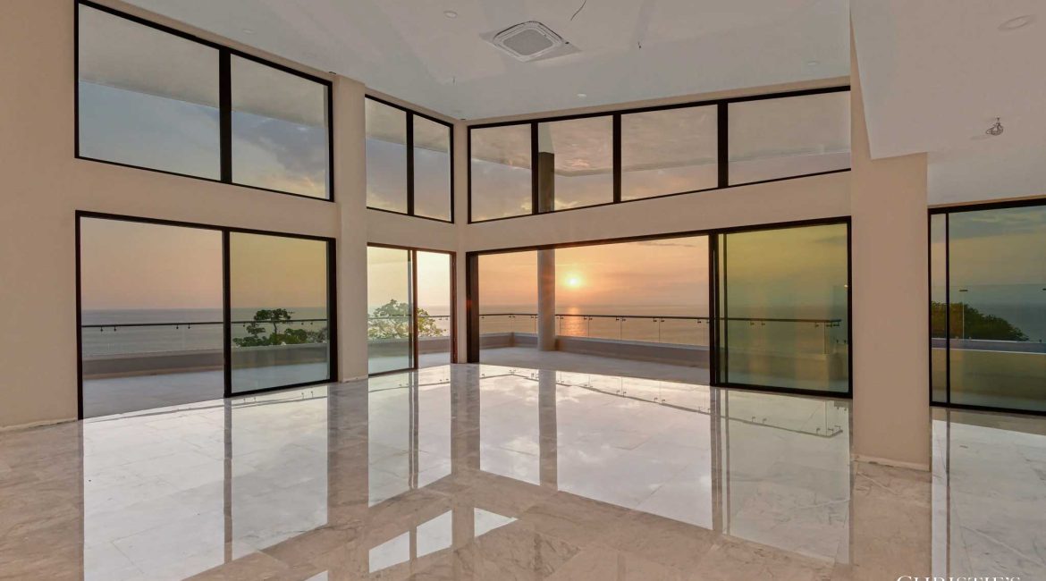 Luxury Double Pool Penthouse Residence – Faro Escondido