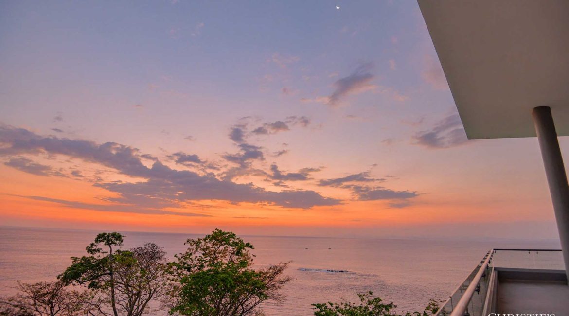 Luxury Double Pool Penthouse Residence – Faro Escondido