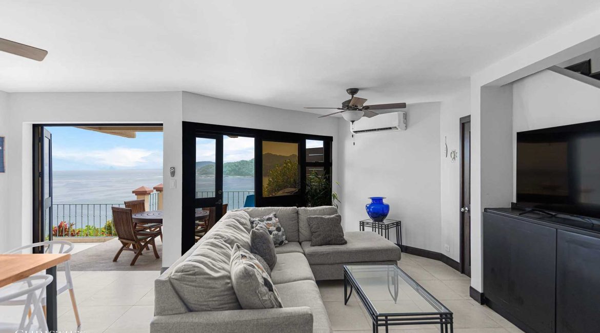Oceanview Apartment in Faro Escondido – Private Living, Owners Only
