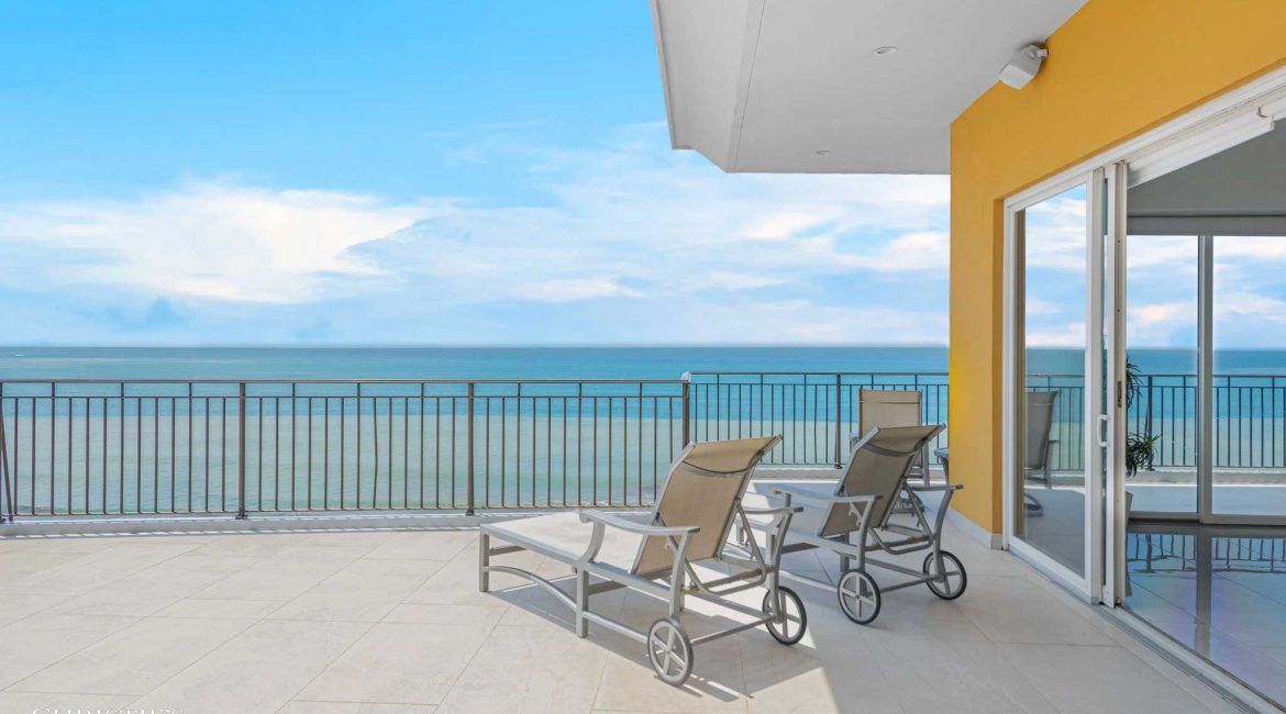 Vista Las Palmas – Executive Oceanfront Penthouse 11B