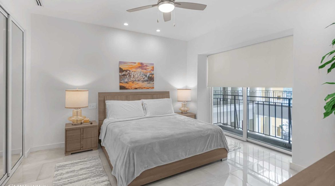 Vista Las Palmas – Executive Oceanfront Penthouse 11B