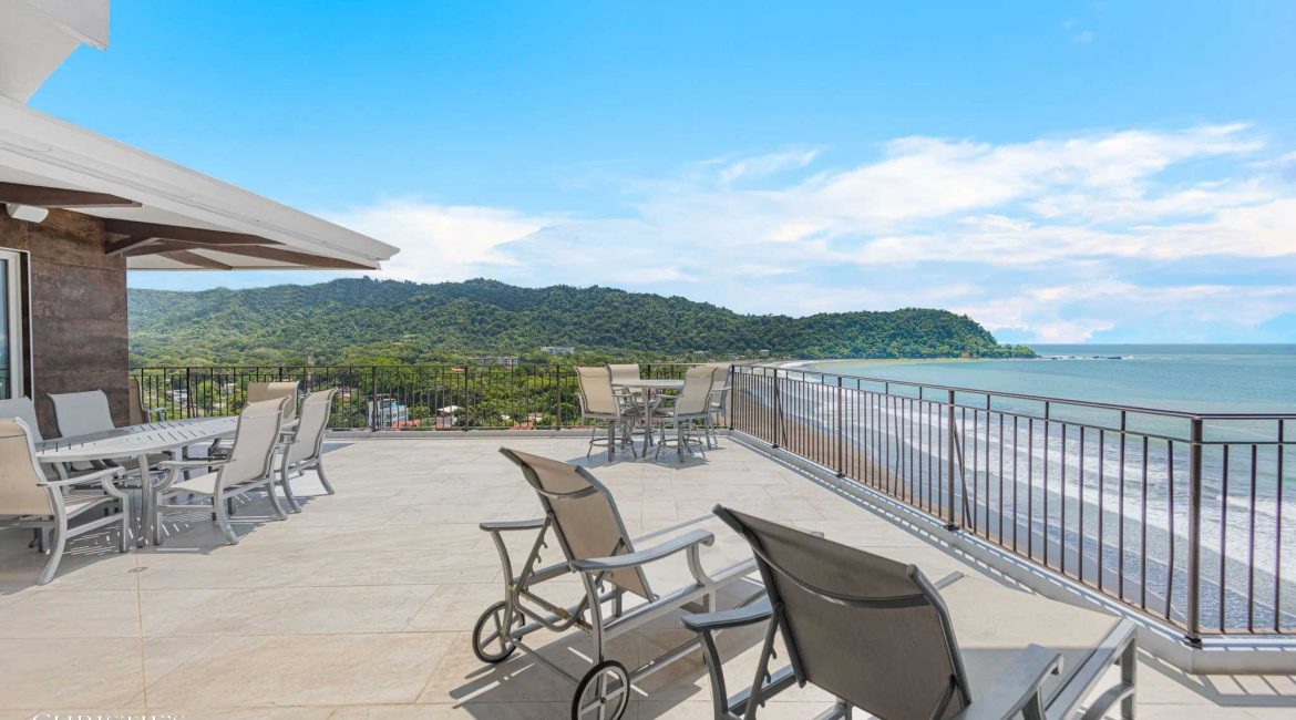 Vista Las Palmas – Executive Oceanfront Penthouse 11B