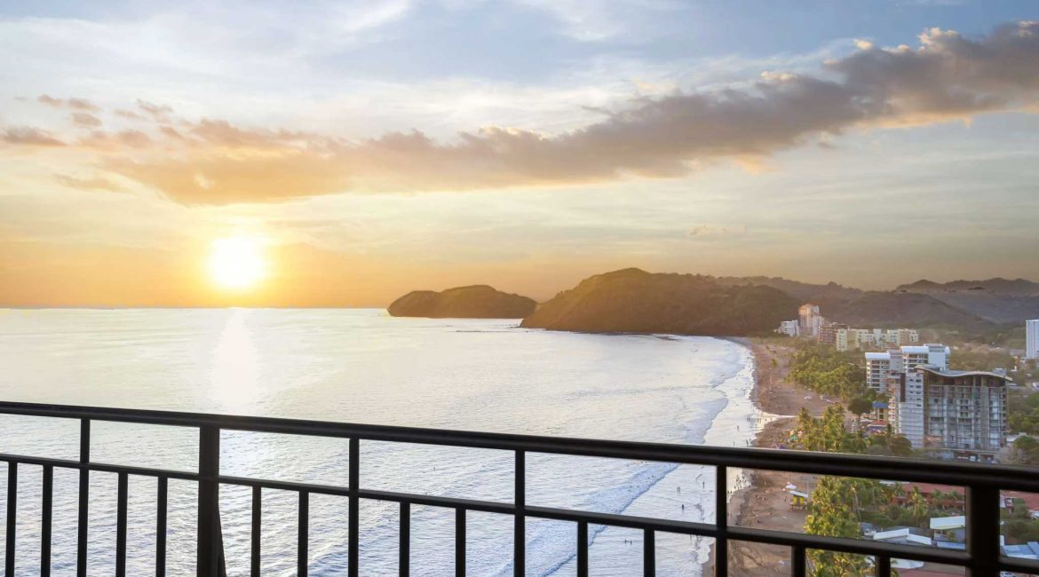 Vista Las Palmas Penthouse
